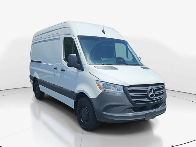 Used 2025 Mercedes-Benz Sprinter 2500 image 1