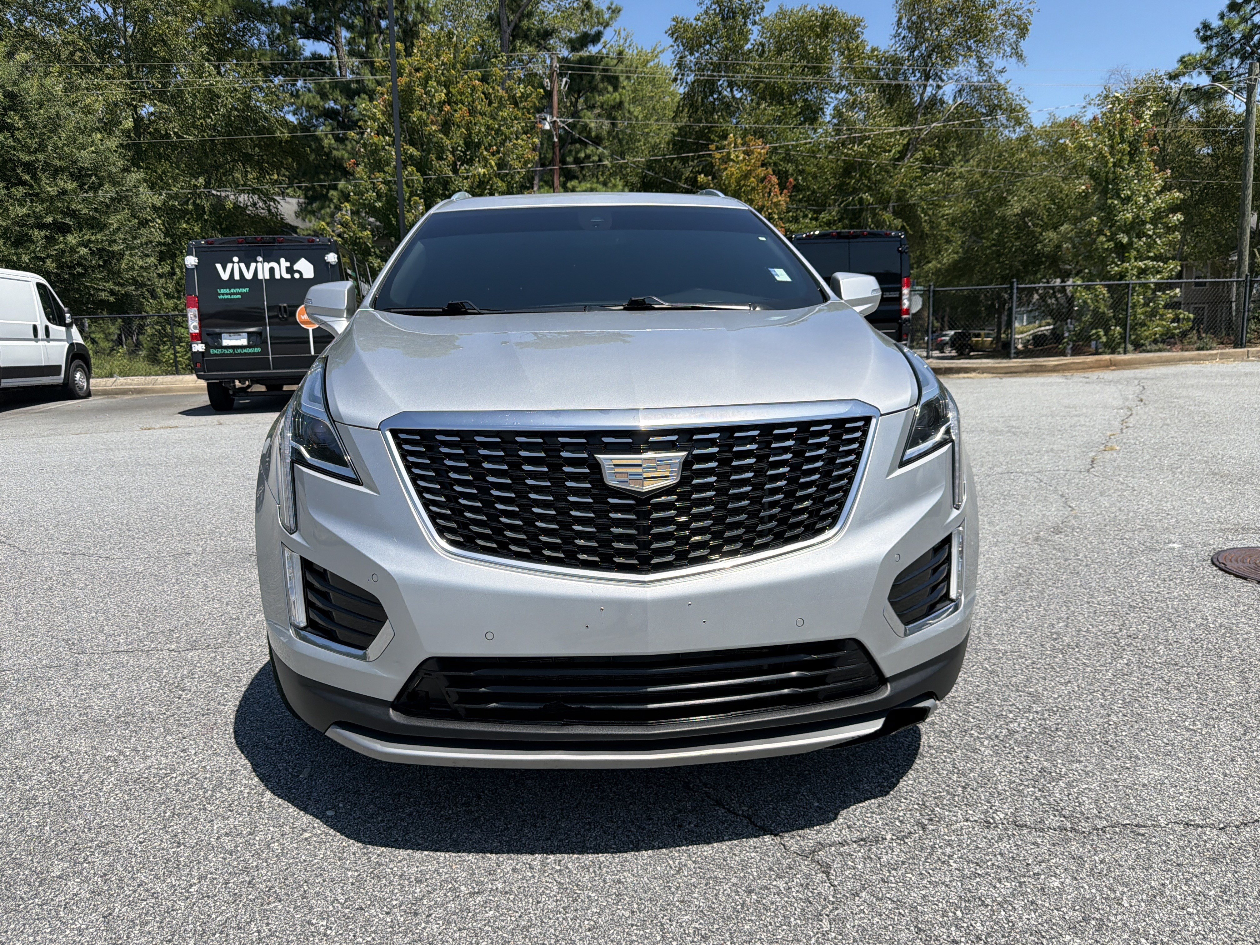 Used 2020 Cadillac XT5 Premium Luxury AWD/4WD image 2