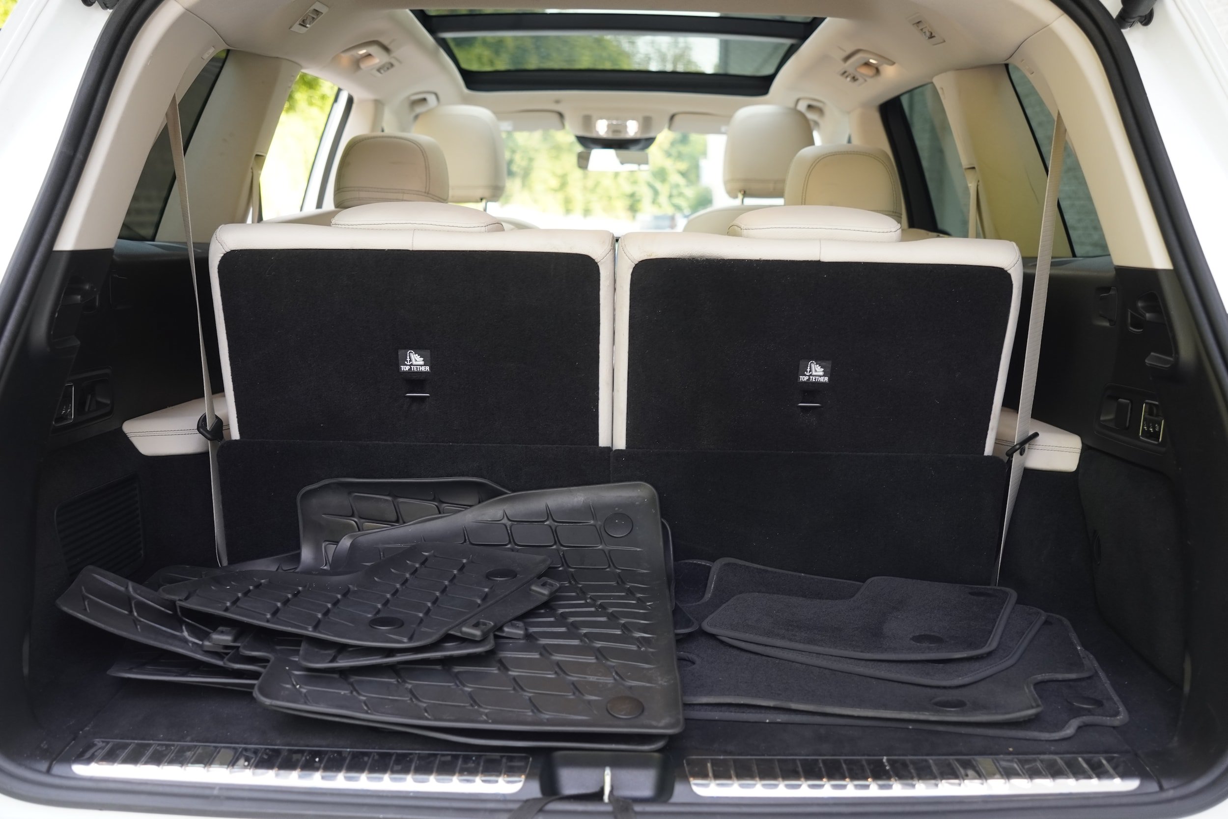 Used 2021 Mercedes-Benz GLS 450 4MATIC image 32