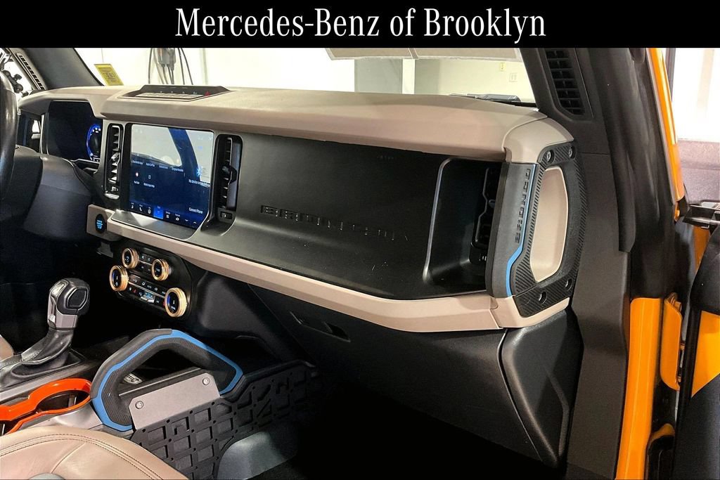 Used 2022 Ford Bronco Wildtrak AWD/4WD image 17