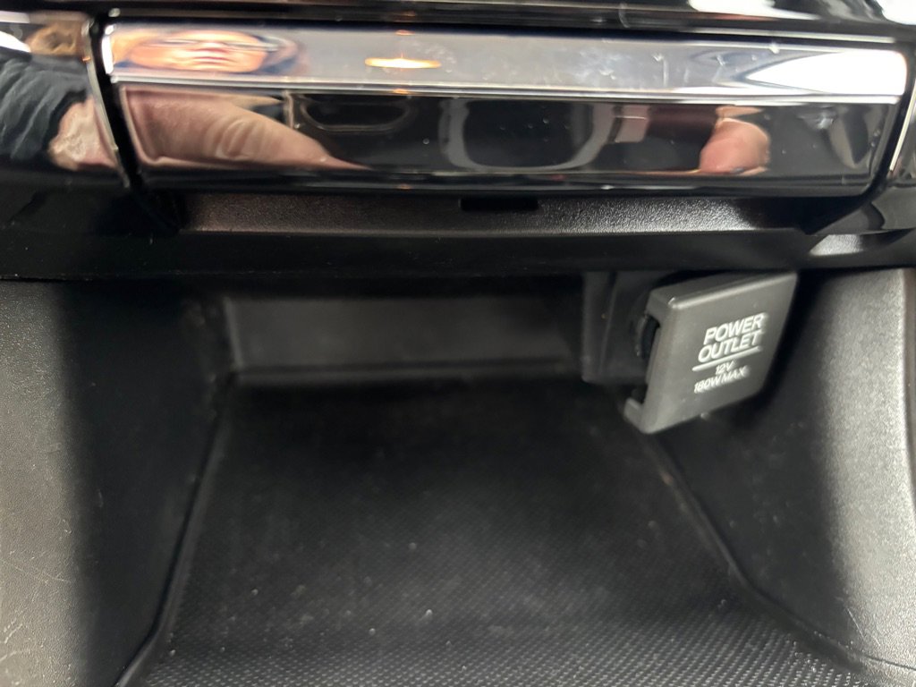 Used 2011 Subaru Outback 2.5i Limited image 37