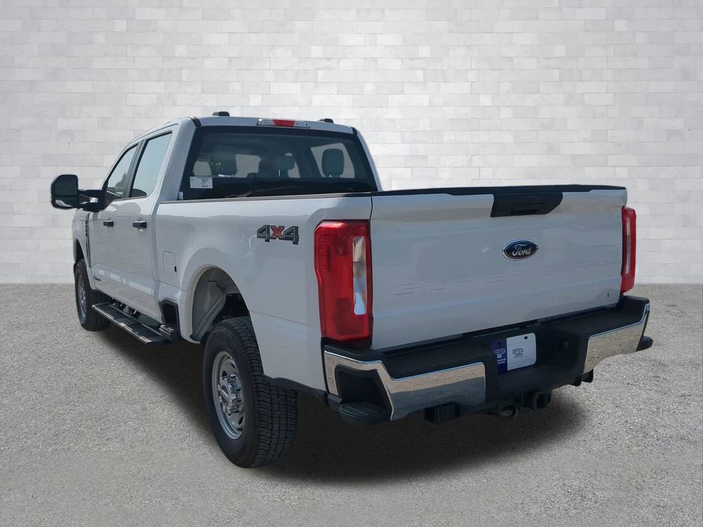 Used 2025 Ford F250 XL image 6