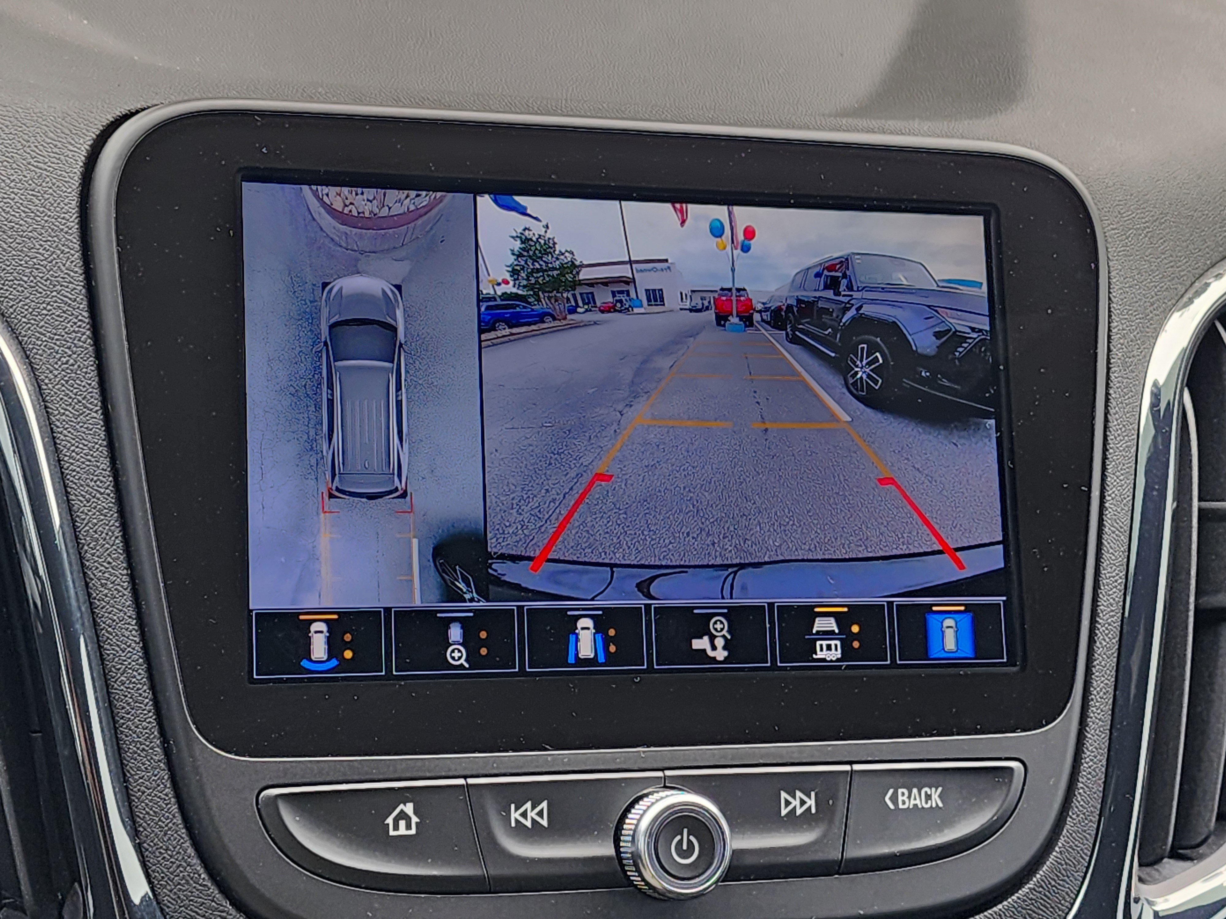Used 2024 Chevrolet Equinox RS FWD image 21