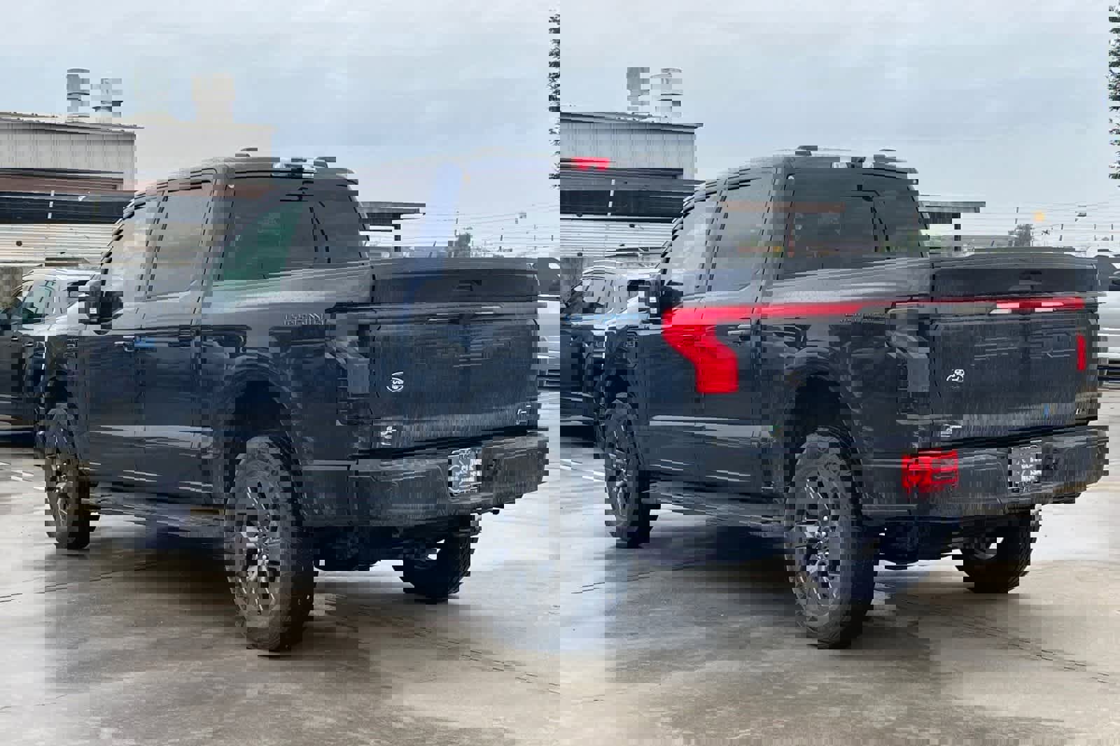 Used 2024 Ford F150 Lightning Lariat image 7