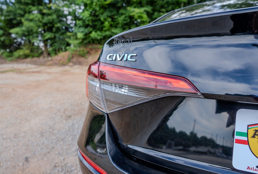 Used 2022 Honda Civic Sport image 10