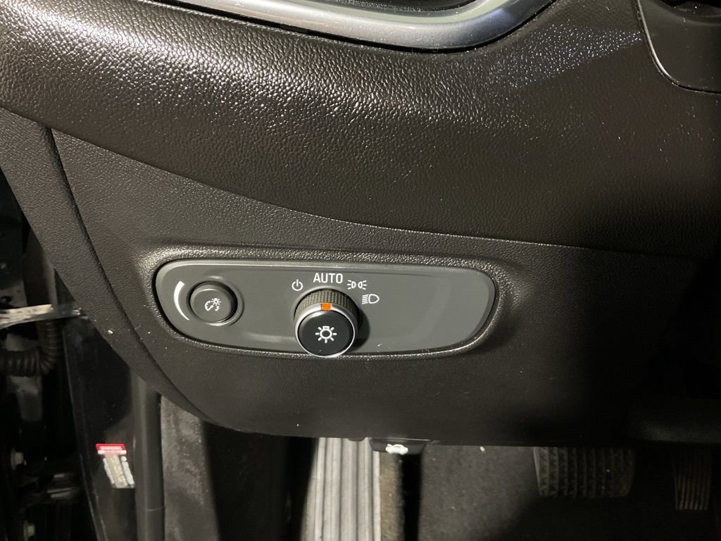 Used 2019 Chevrolet Equinox LT image 26