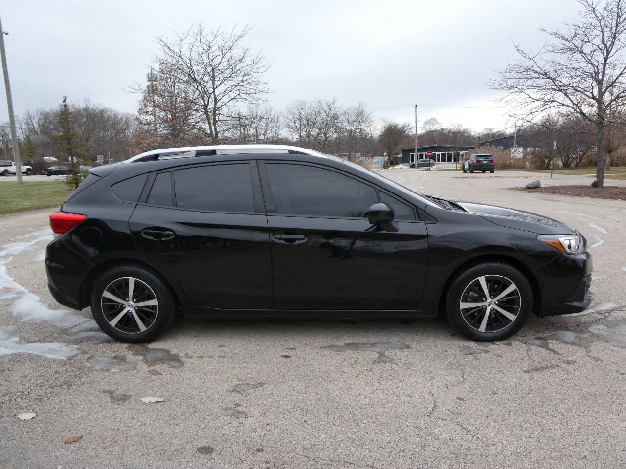 Used 2023 Subaru Impreza 2.0i Premium image 4