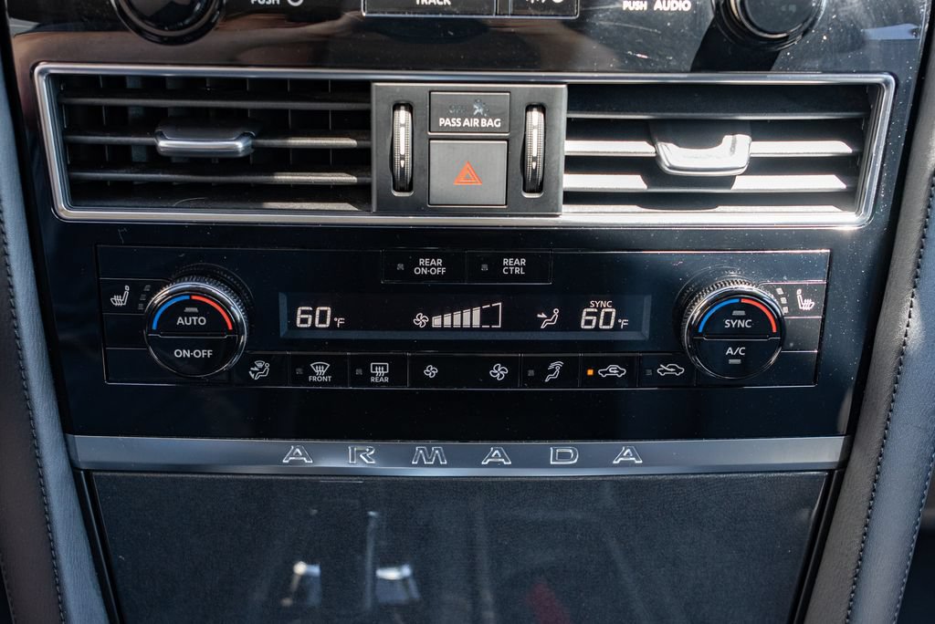 Used 2022 Nissan Armada SV AWD/4WD image 18