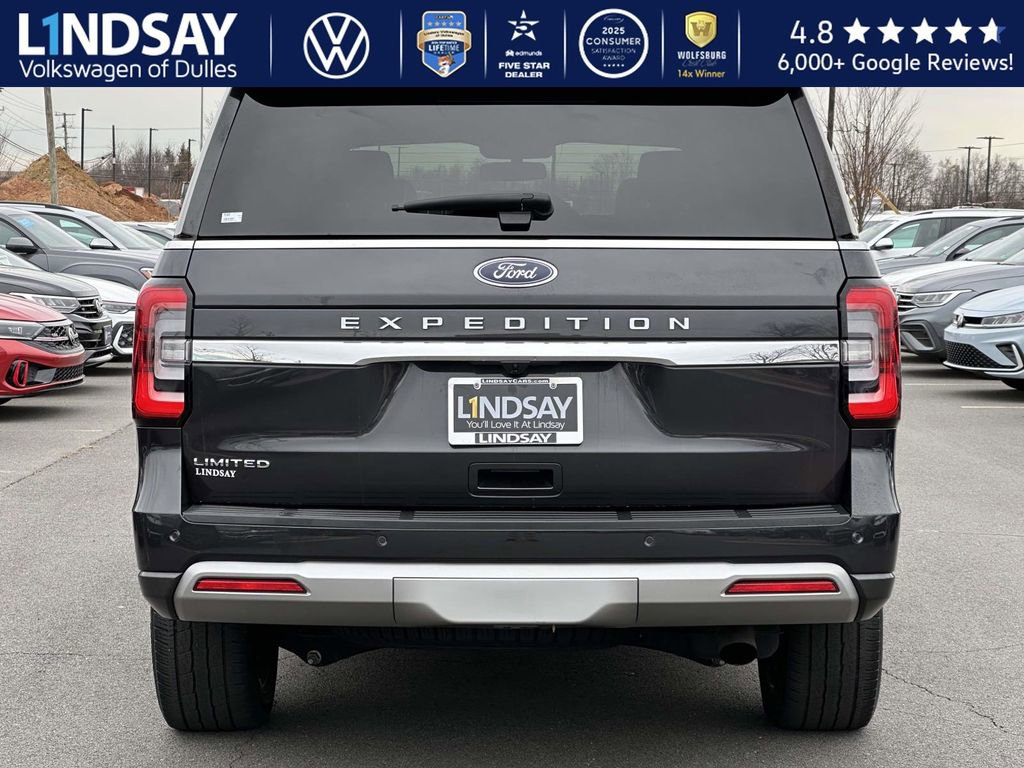Used 2022 Ford Expedition Limited image 5
