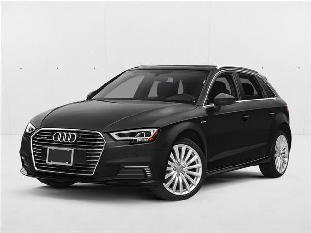 Used 2017 Audi A3 e-tron Premium image 1