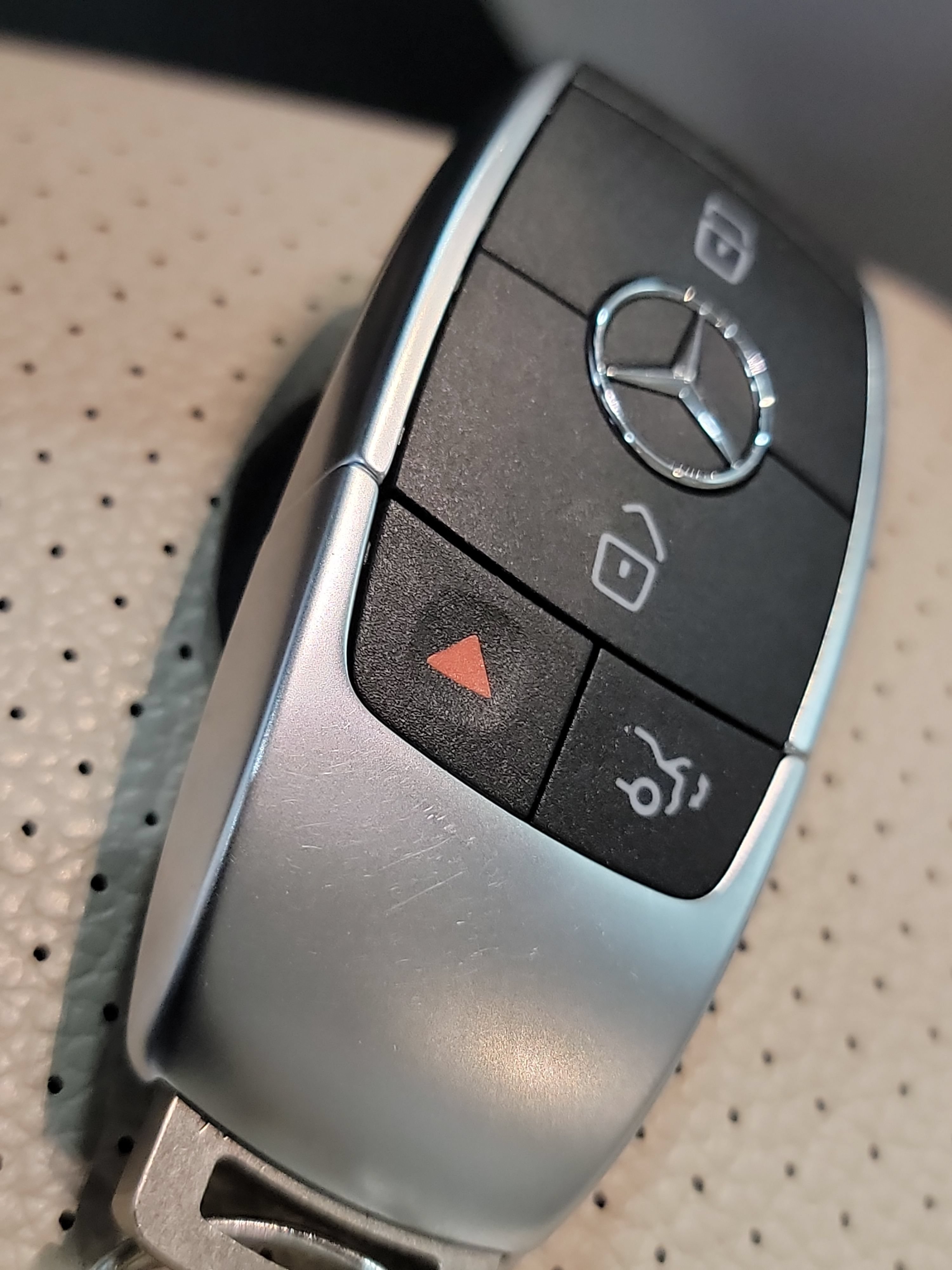 Used 2022 Mercedes-Benz GLC 300 4MATIC image 31