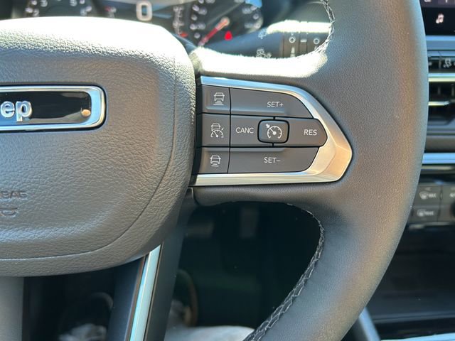 New 2026 Jeep Compass Altitude image 28