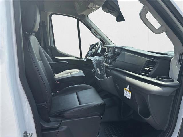 New 2025 Ford Transit 250 148 Medium Roof w/ Load Area Protection Package image 18