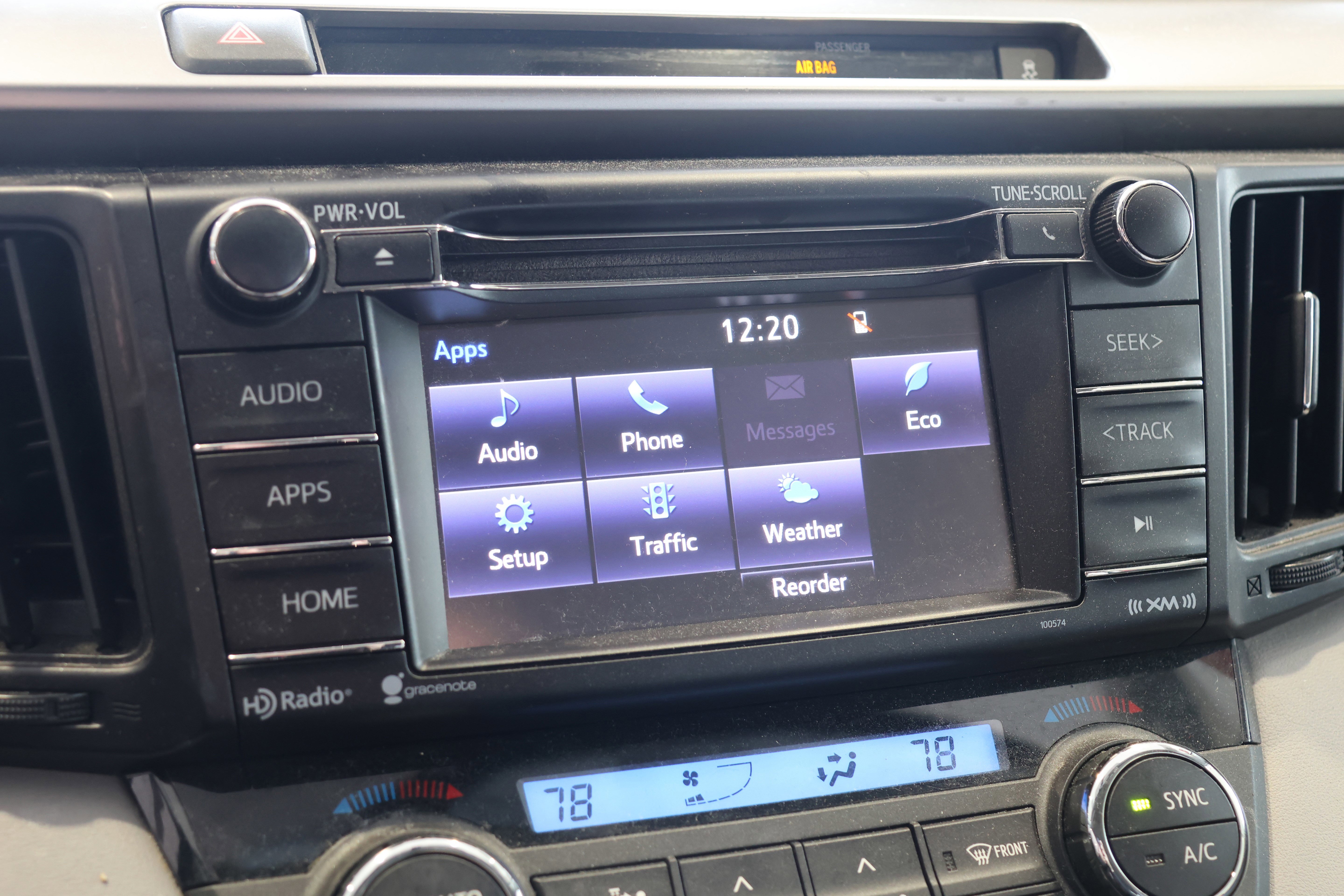 Used 2016 Toyota RAV4 XLE image 22