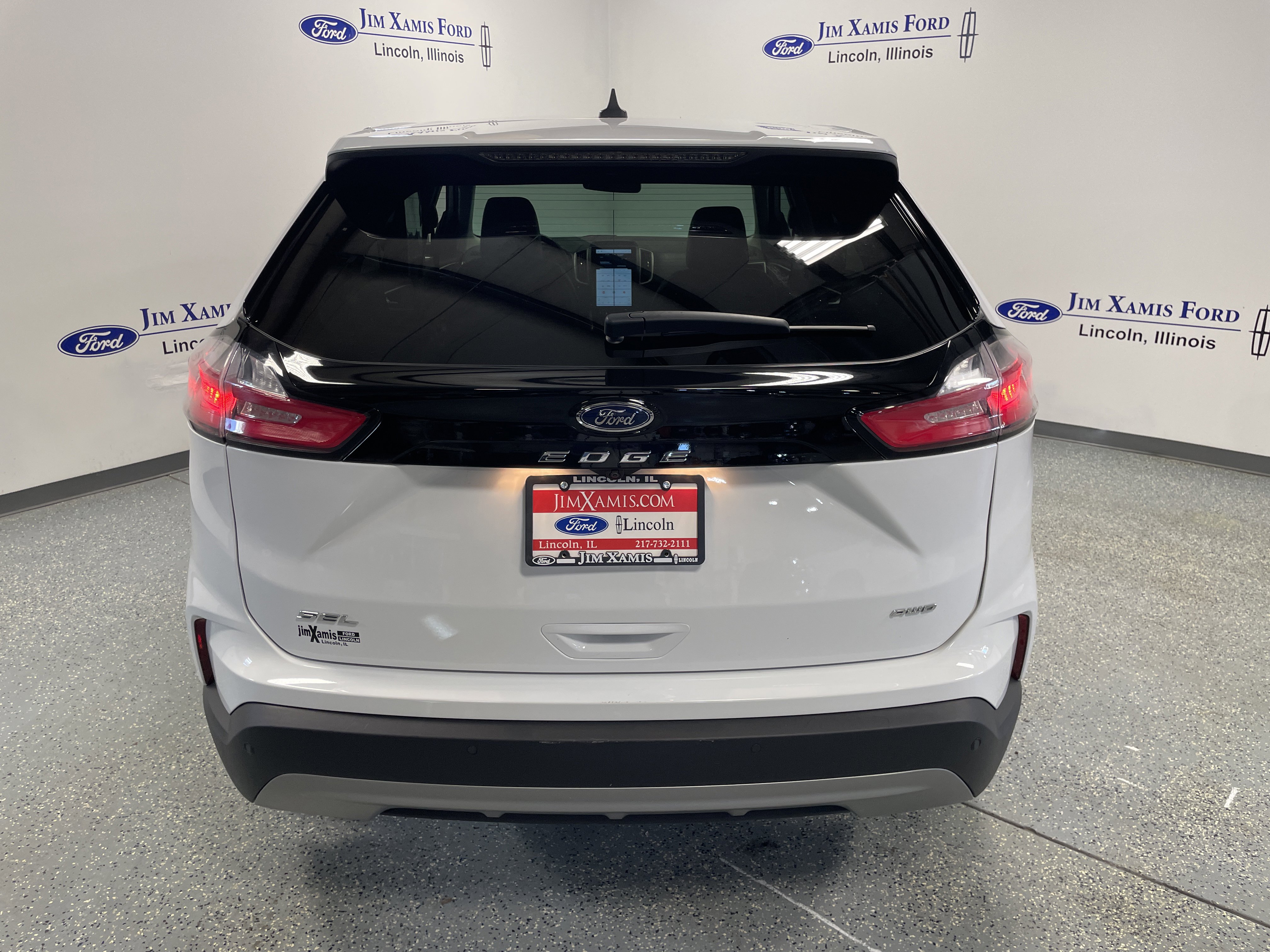 Used 2022 Ford Edge SEL w/ Convenience Package image 5