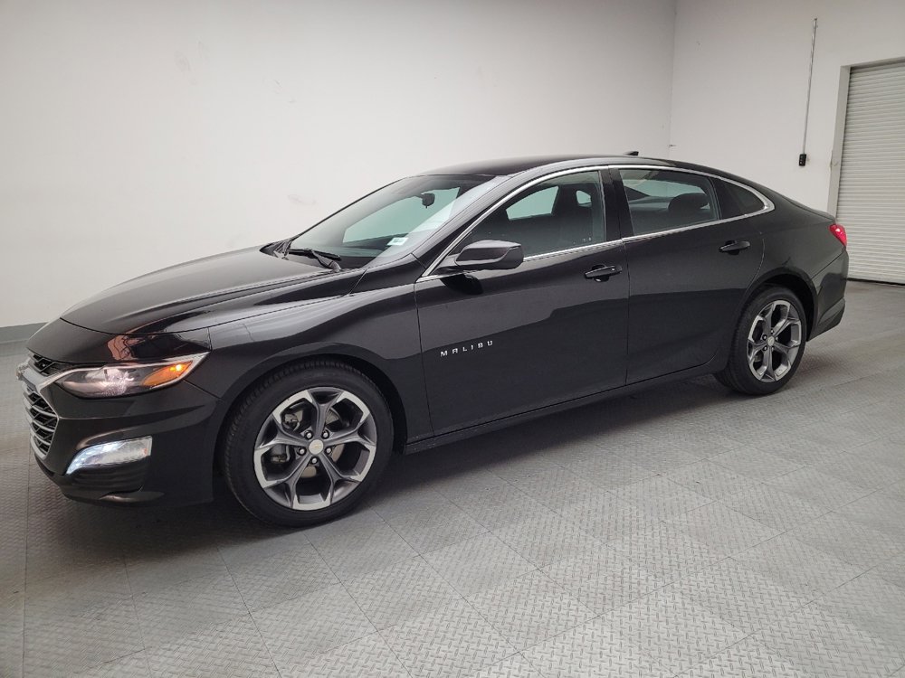 Used 2024 Chevrolet Malibu LT image 2
