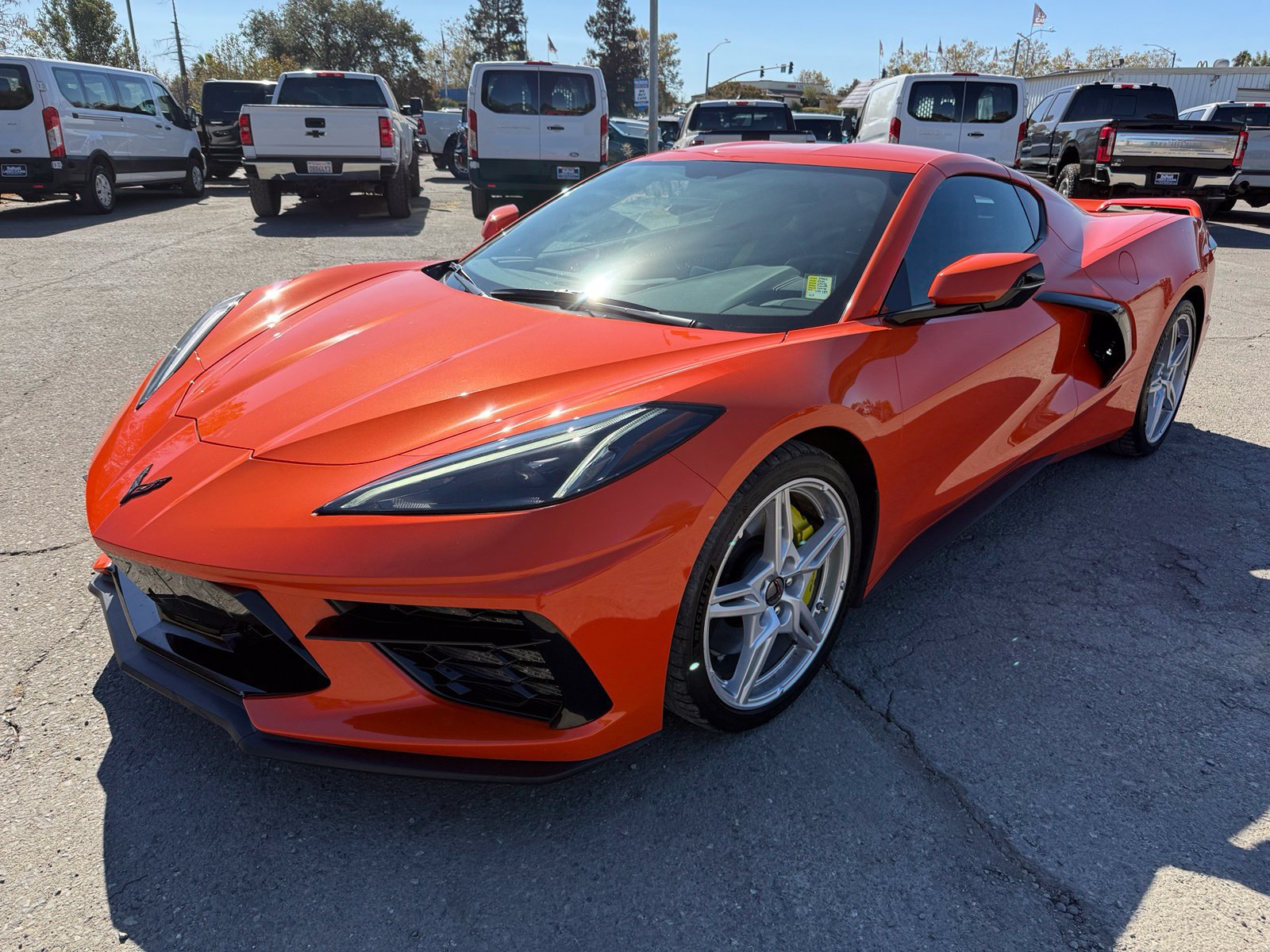 Used 2020 Chevrolet Corvette Stingray Coupe w/ Z51 Performance Package RWD image 3