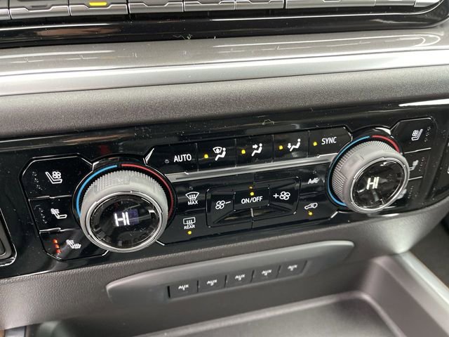 New 2026 Chevrolet Silverado 3500 High Country w/ Technology Package AWD/4WD image 18