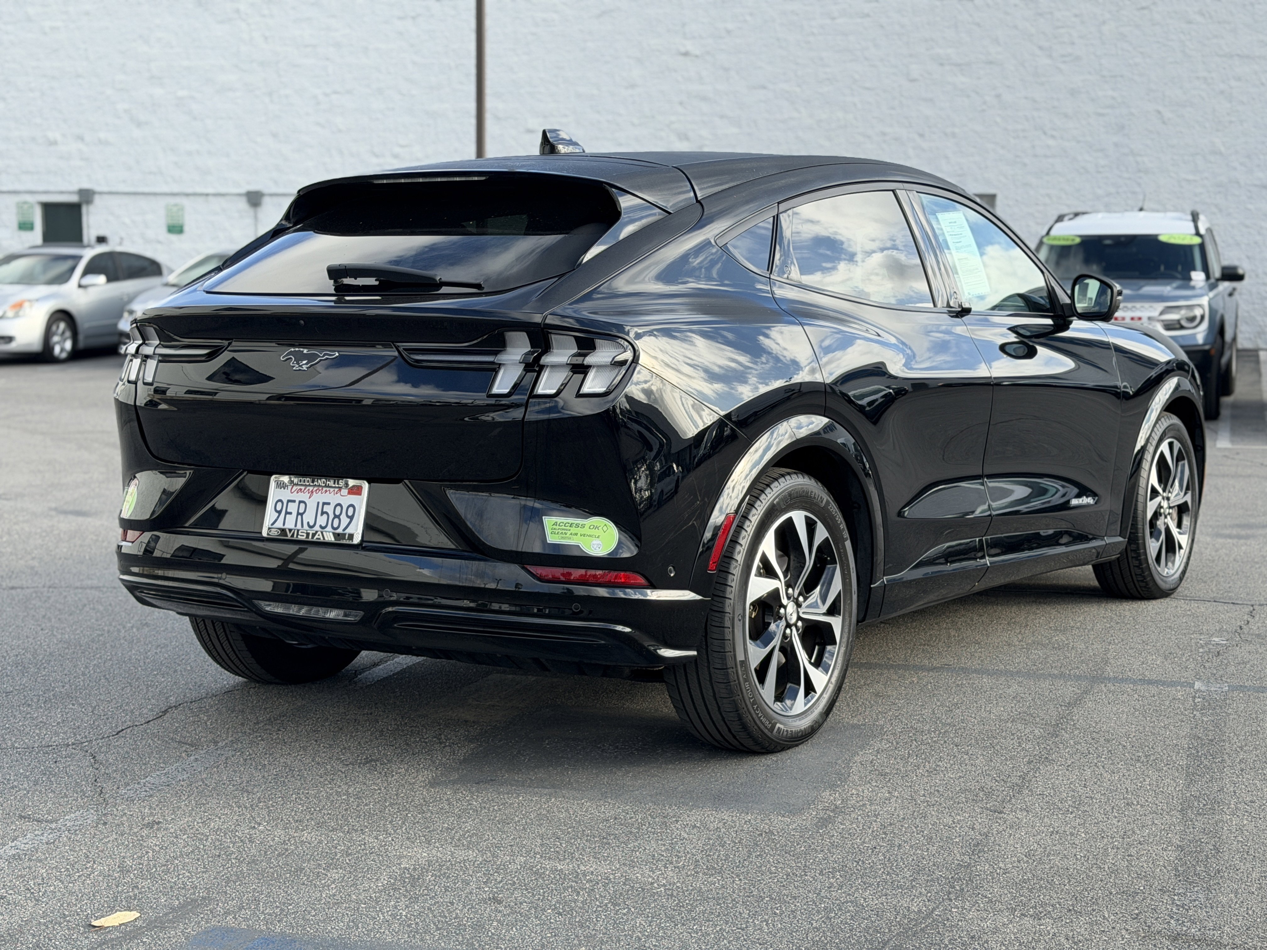 Certified 2023 Ford Mustang Mach-E Premium AWD/4WD image 7