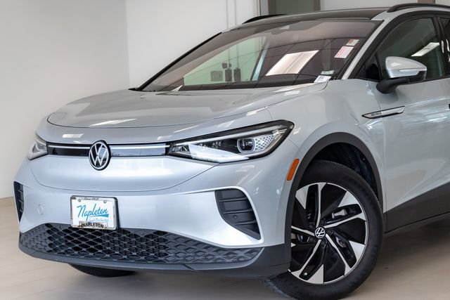 Used 2022 Volkswagen ID.4 Pro S image 2