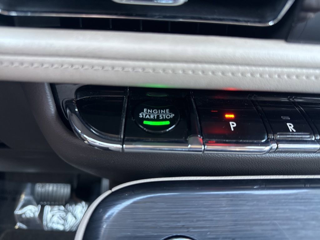 Used 2021 Lincoln Nautilus Reserve image 24