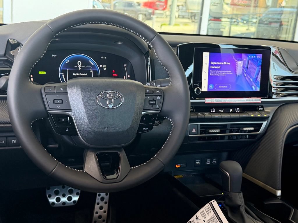 Certified 2026 Toyota Camry SE w/ Convenience Package FWD image 32