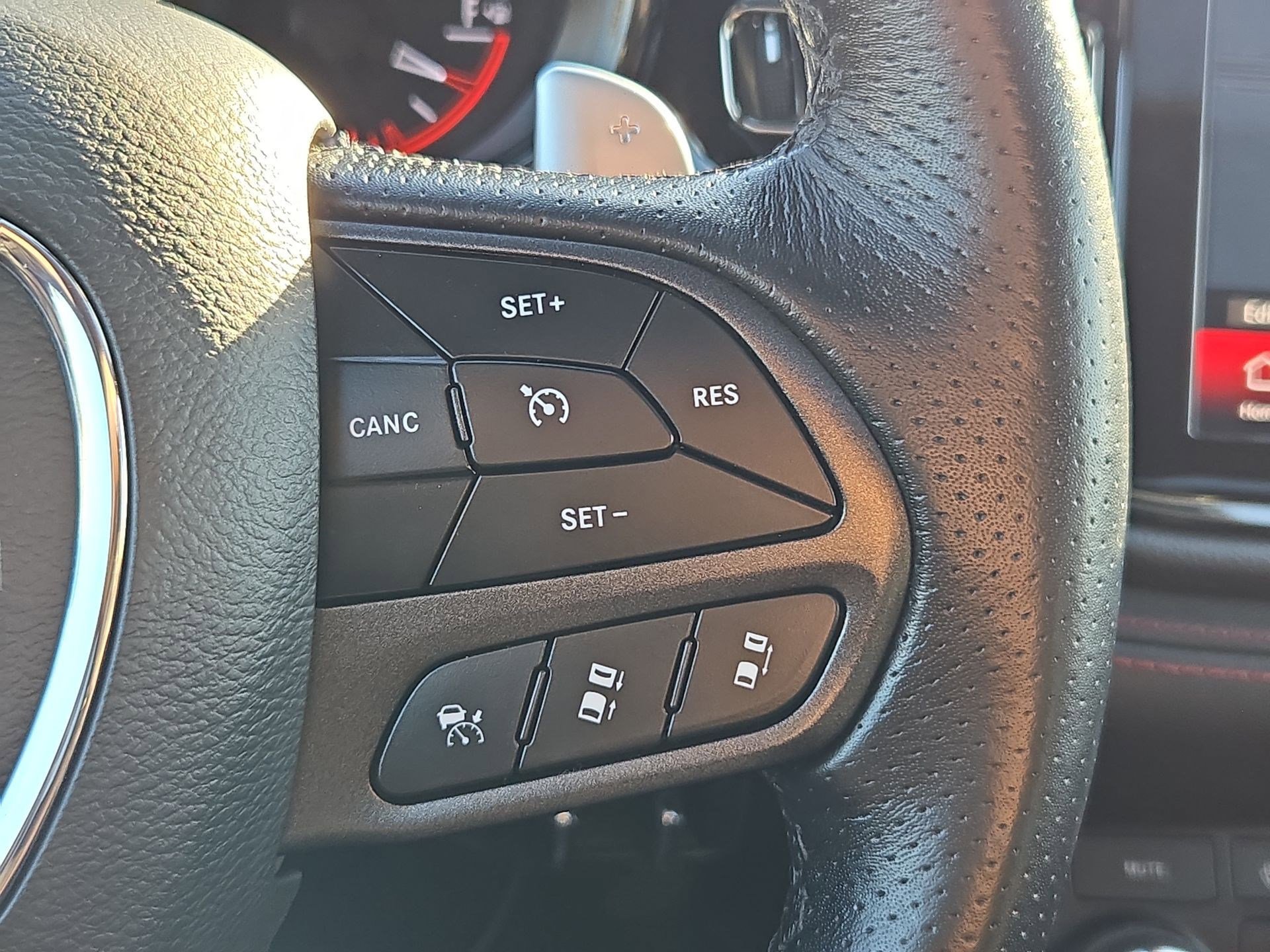 Used 2025 Dodge Durango GT image 19