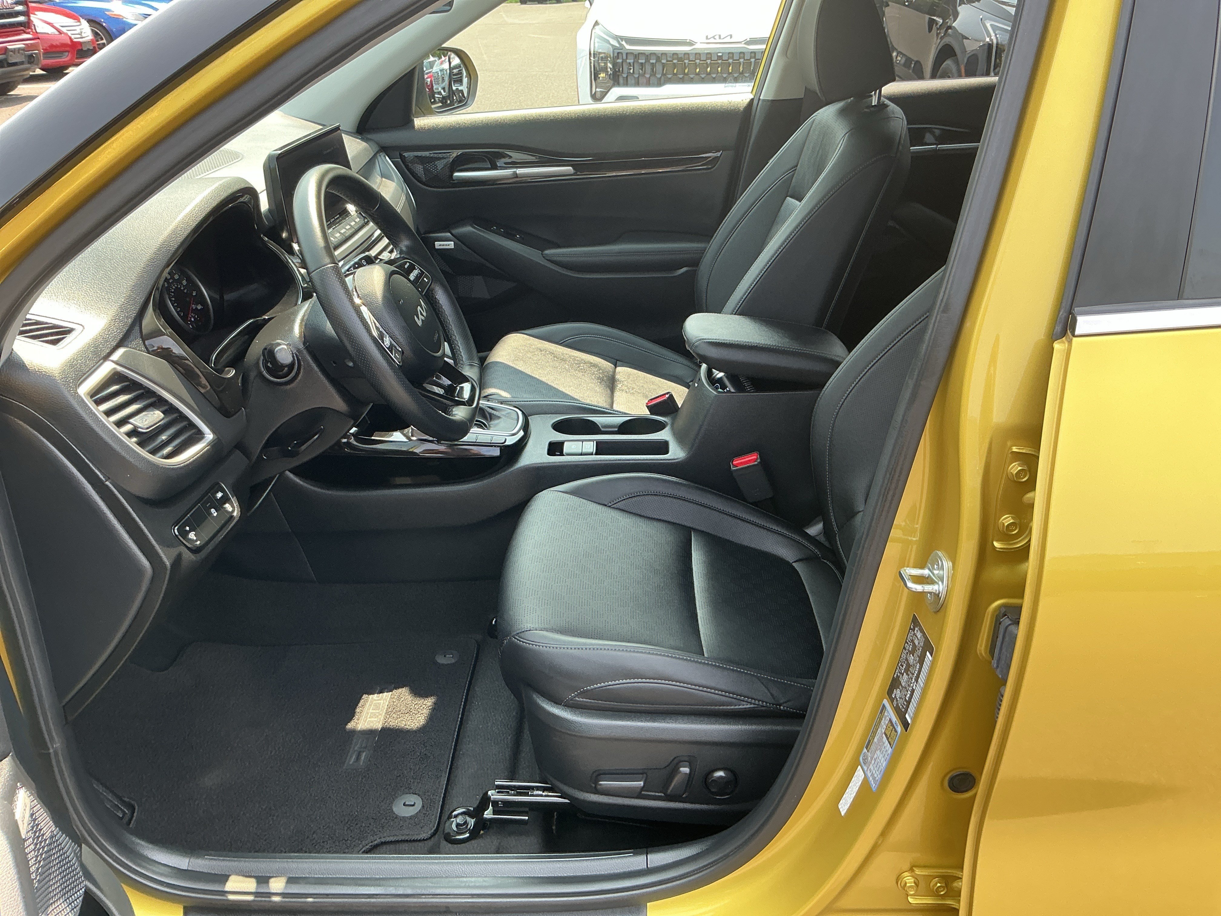 Certified 2023 Kia Seltos SX AWD/4WD image 15