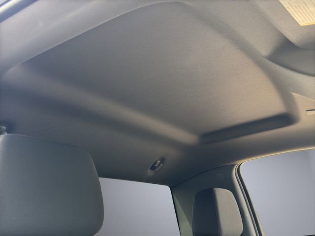 Used 2024 GMC Sierra 1500 Pro w/ Pro Value Package image 21