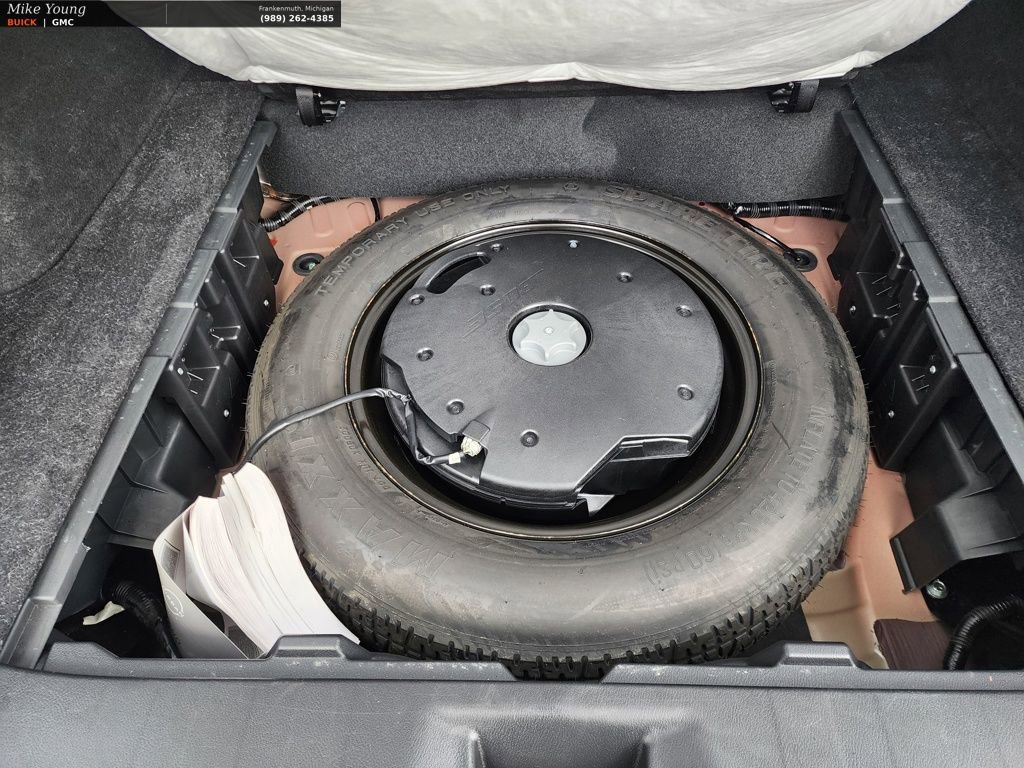 Used 2023 Nissan Murano Platinum image 11