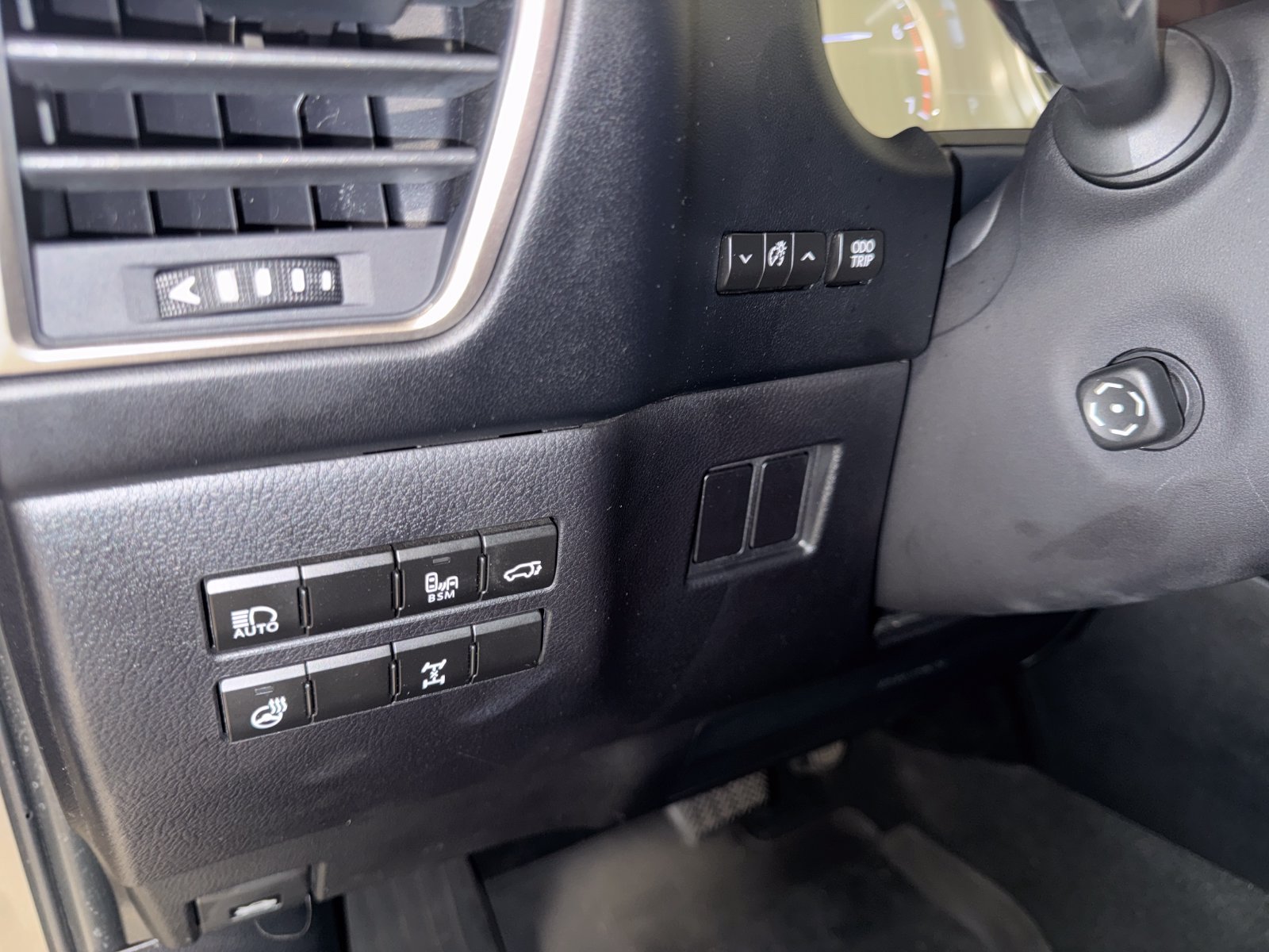 Used 2019 Lexus NX 300 AWD w/ Premium Package image 14