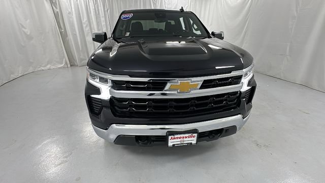 Used 2022 Chevrolet Silverado 1500 LT AWD/4WD image 7