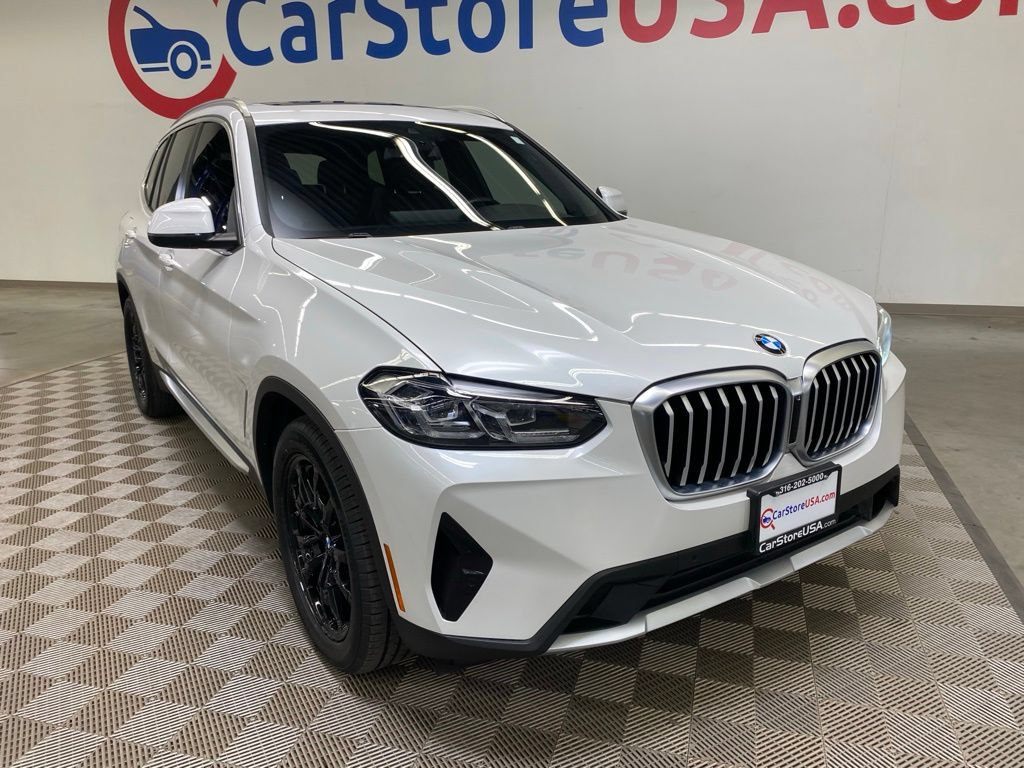 Used 2022 BMW X3 sDrive30i w/ Premium Package 2 RWD image 2