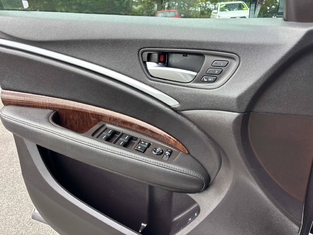 Used 2020 Acura MDX SH-AWD image 21