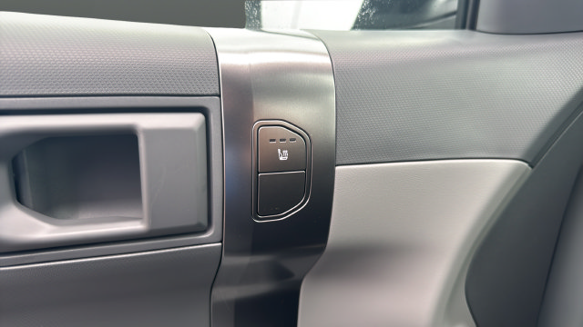 New 2027 Kia EV3 Wind FWD image 20