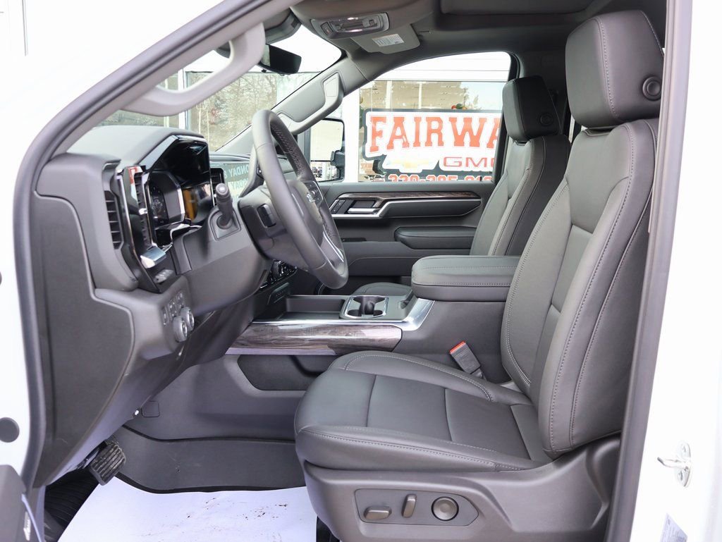 New 2026 Chevrolet Silverado 2500 LTZ w/ LTZ Plus Package image 16