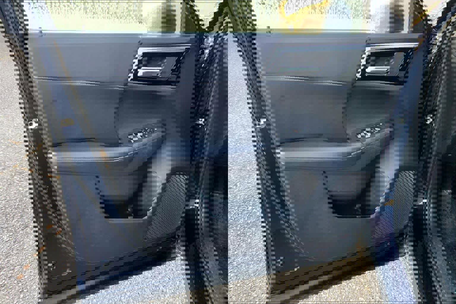 Used 2024 Mitsubishi Outlander SE image 21