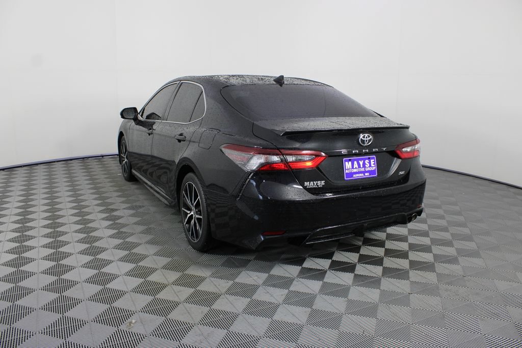 Used 2021 Toyota Camry SE FWD image 21
