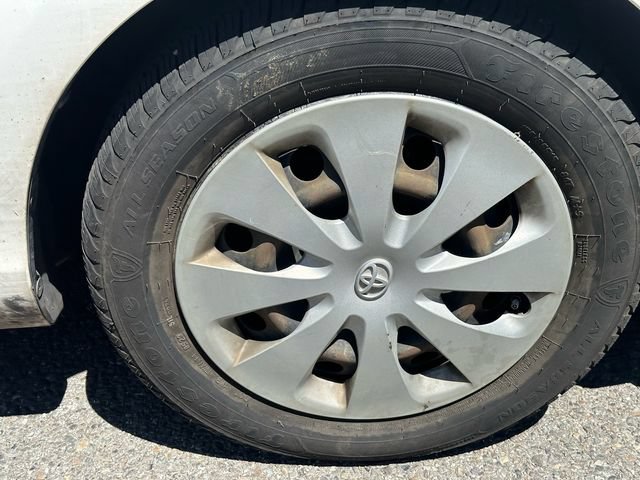 Used 2013 Toyota Prius C Two FWD image 15