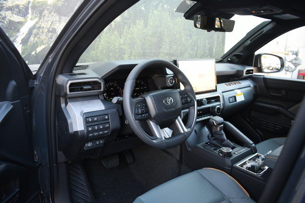 New 2026 Toyota 4Runner Trailhunter AWD/4WD image 6
