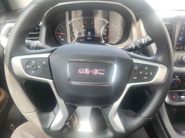 Used 2023 GMC Acadia SLE w/ Driver Convenience Package image 20