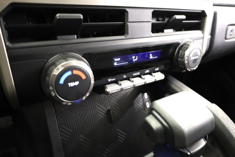 Certified 2025 Toyota Tacoma SR5 image 20