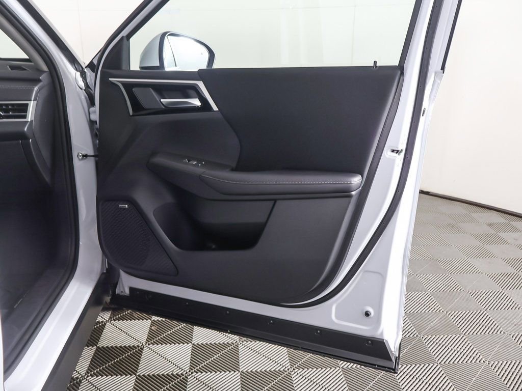 New 2026 Mitsubishi Outlander ES FWD image 23