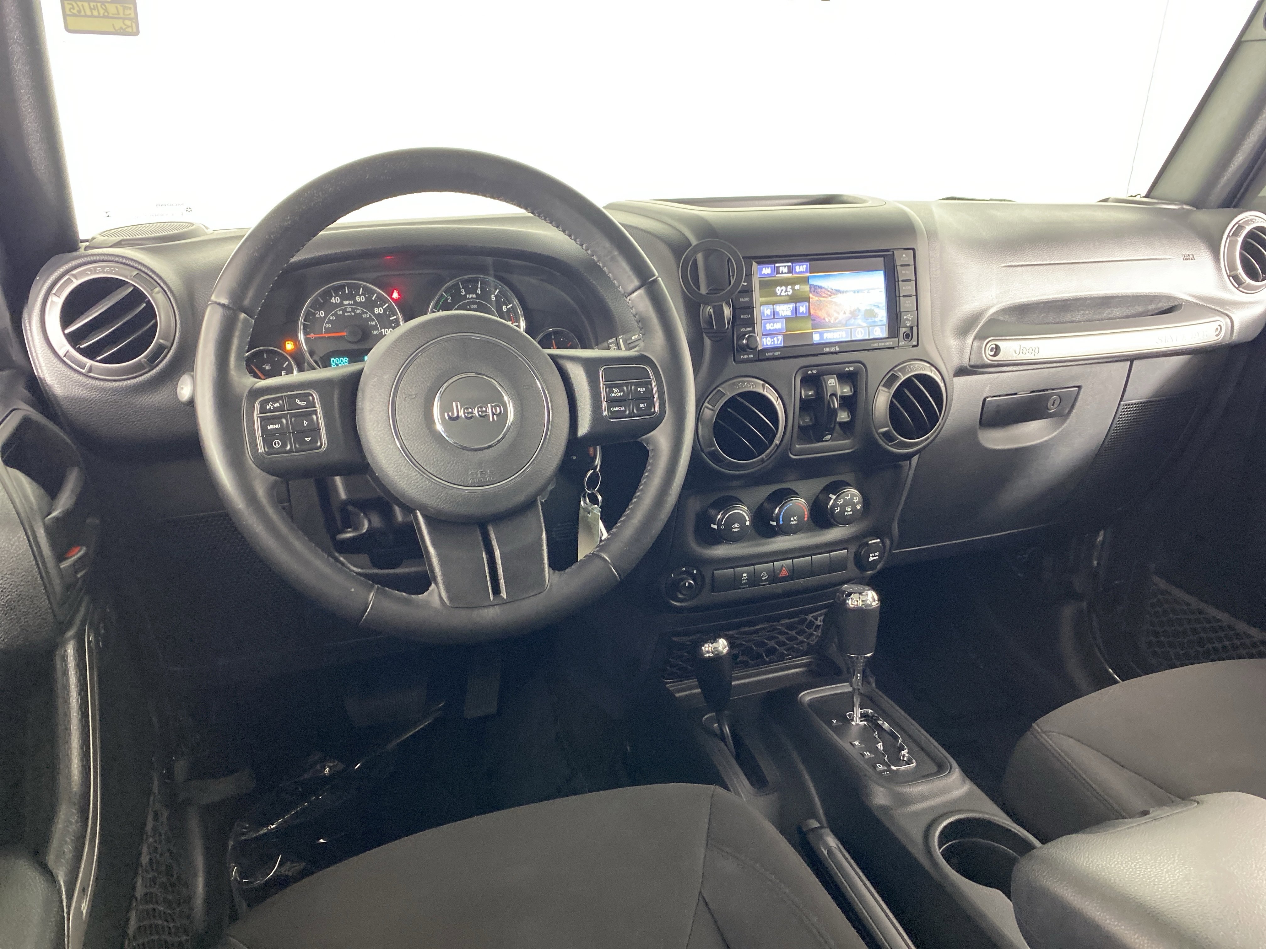 Used 2018 Jeep Wrangler Unlimited Sport S AWD/4WD image 15