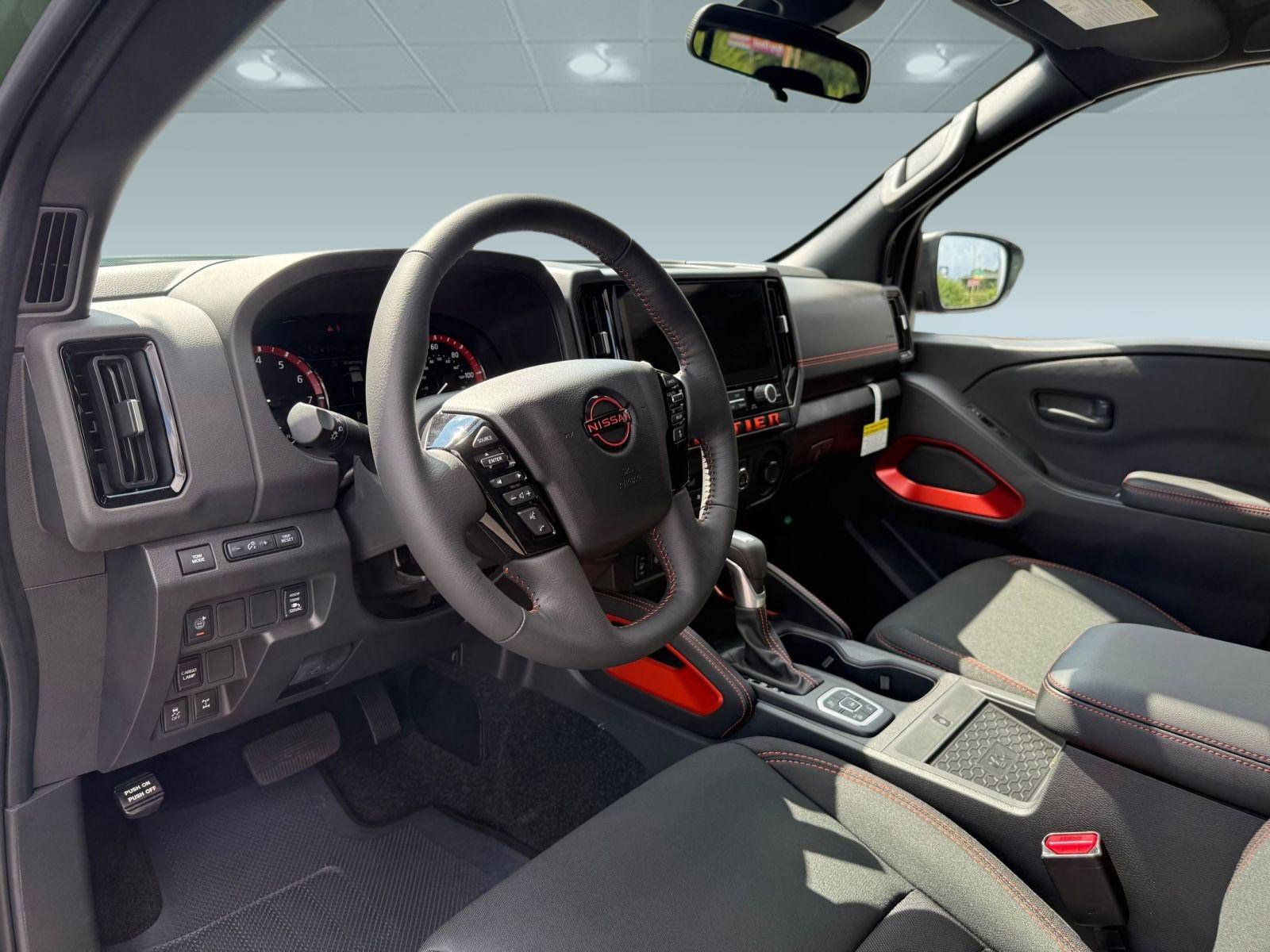 New 2026 Nissan Frontier PRO-4X w/ Pro-4x Convenience Package image 4