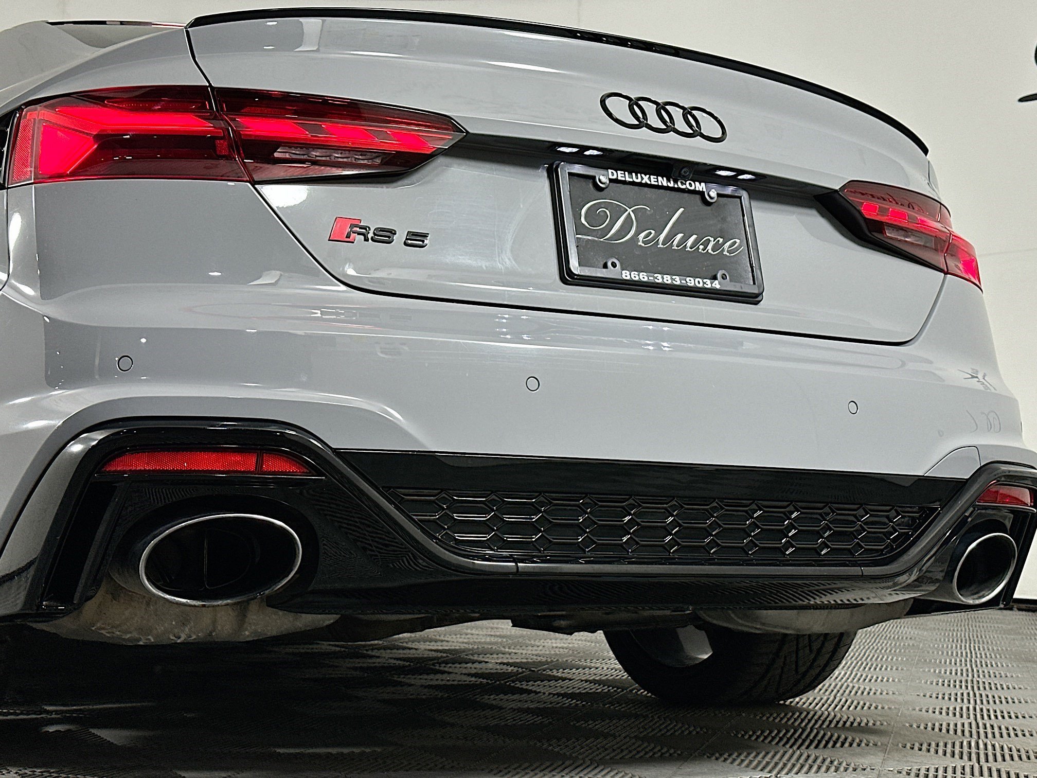 Used 2023 Audi RS 5 w/ RS Driver Assistance Package image 26