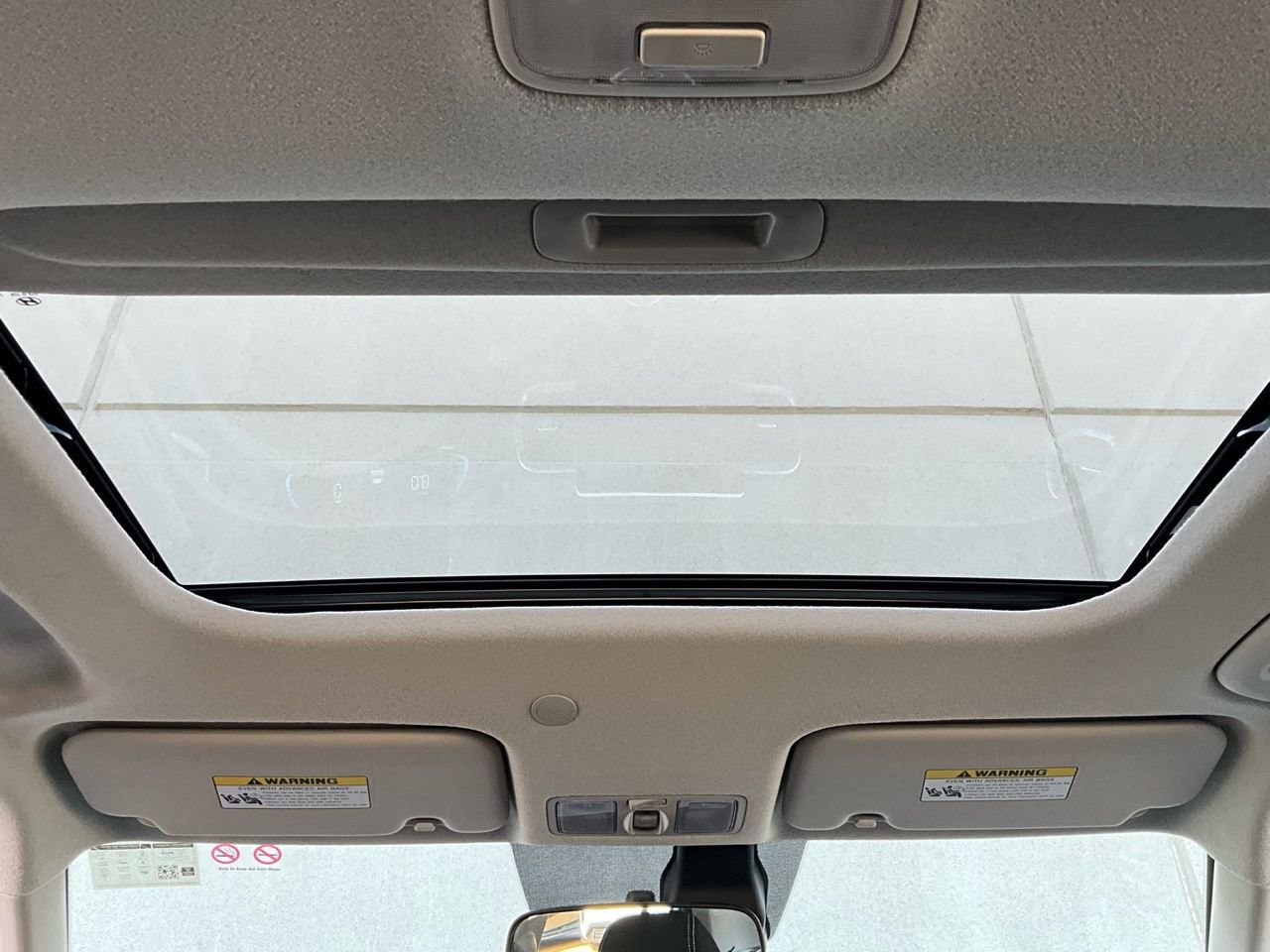 Used 2025 Hyundai Venue SEL image 18