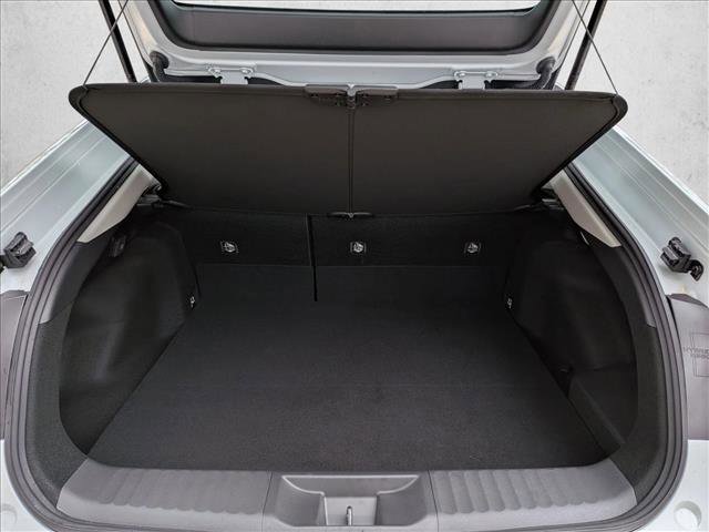 Used 2025 Toyota Prius Plug-In Hybrid image 6