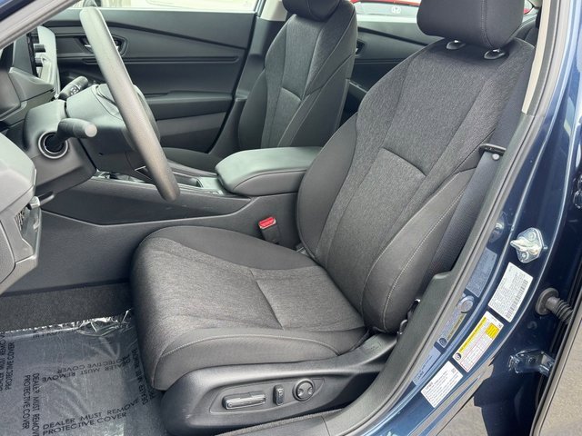 Certified 2025 Honda Accord SE image 14