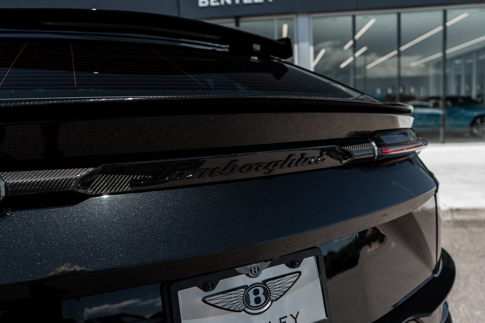 Used 2023 Lamborghini Urus Performante AWD/4WD image 10